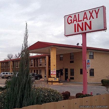 Galaxy Inn Dallas Exterior photo