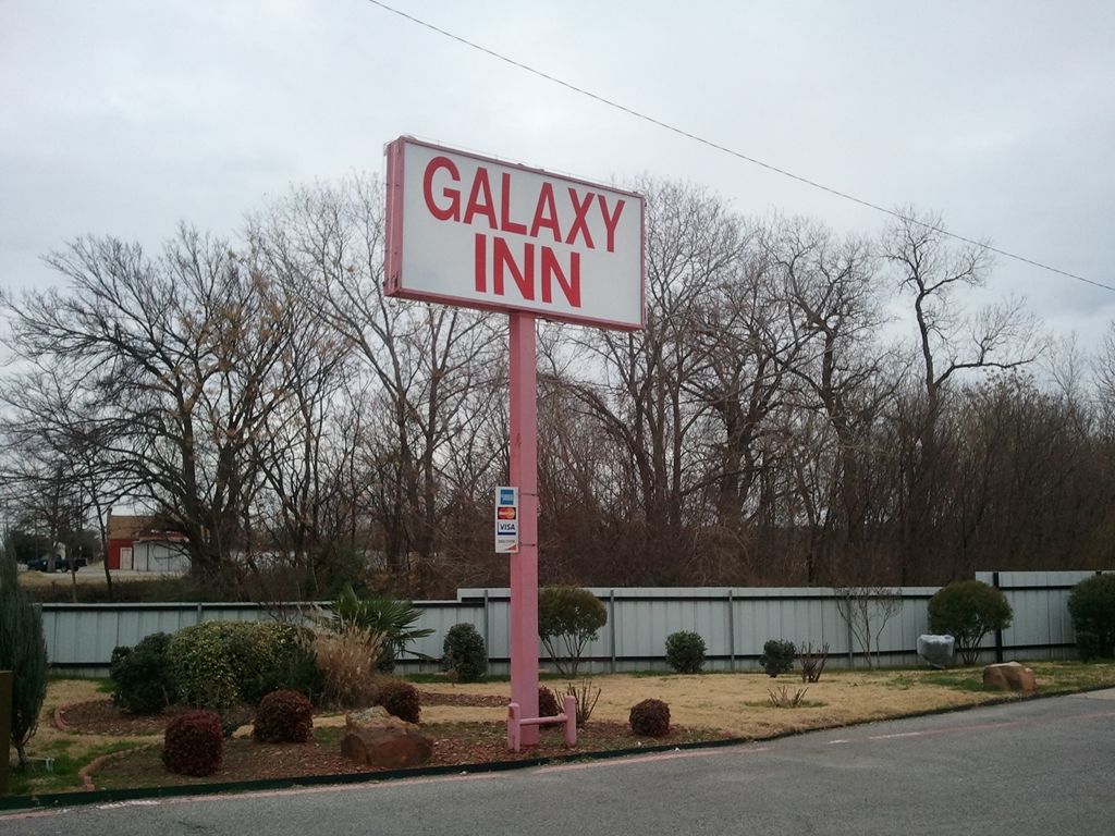 Galaxy Inn Dallas Exterior photo