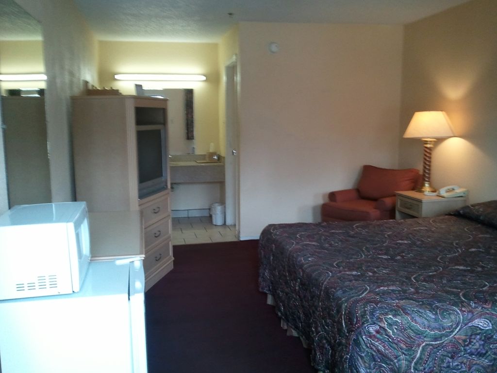 Galaxy Inn Dallas Room photo